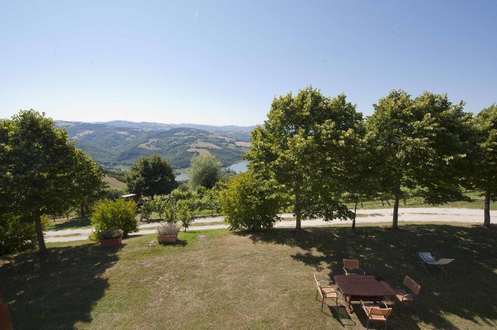 Agriturismo Tenuta Di 비시나 외부 사진