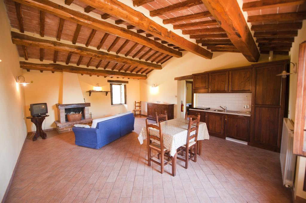 Agriturismo Tenuta Di 비시나 객실 사진