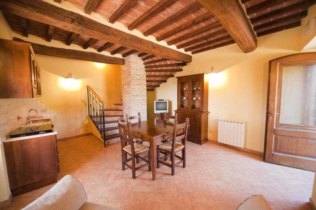 Agriturismo Tenuta Di 비시나 객실 사진