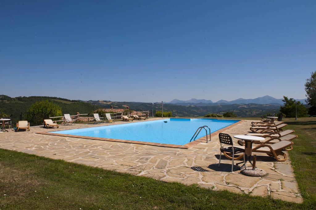 Agriturismo Tenuta Di 비시나 객실 사진